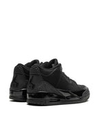Air Jordan 3 Retro “Black Cat 2025”