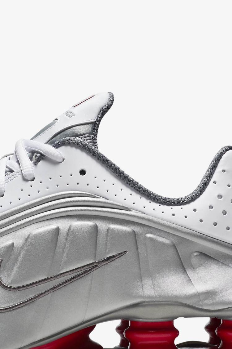 Nike Shox R4 "Black/Metallic Silver"