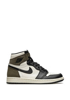 Air Jordan 1 Retro High OG “Dark Mocha”