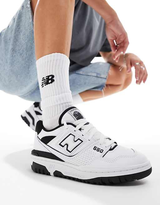 New Balance 550’s Black/White