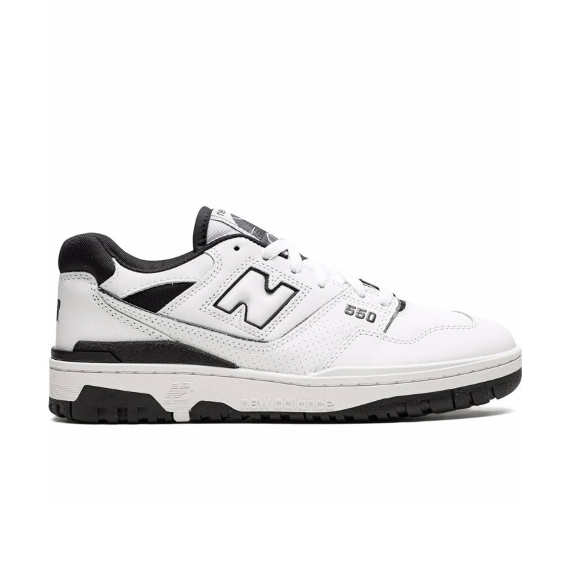New Balance 550’s Black/White