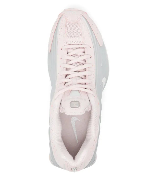 Nike Shox R4 “Barely Rose”
