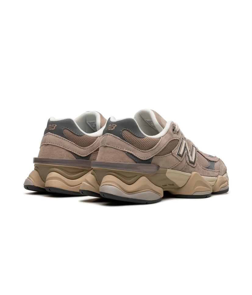 New Balance 9060 “Driftwood CastleRock”