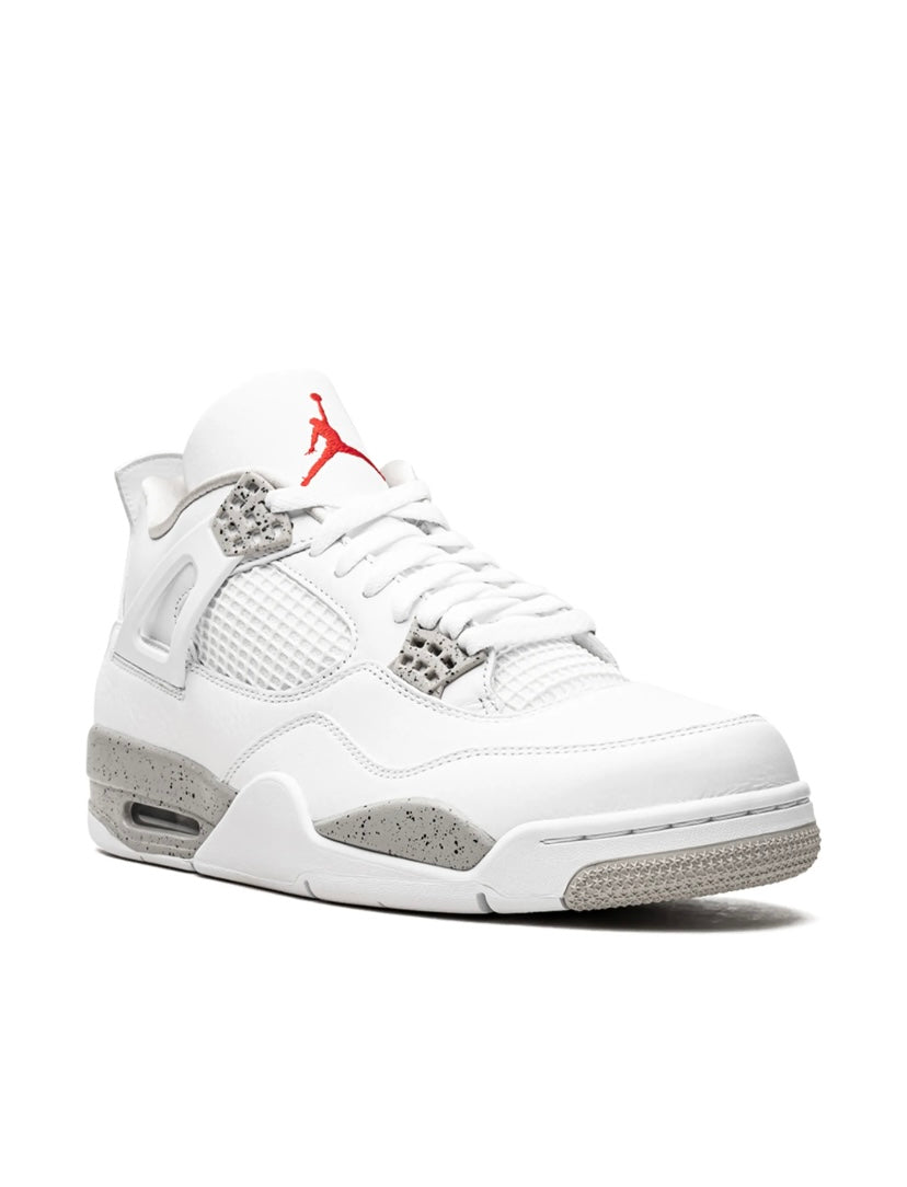 Air Jordan 4 Retro White Oreo (2021)
