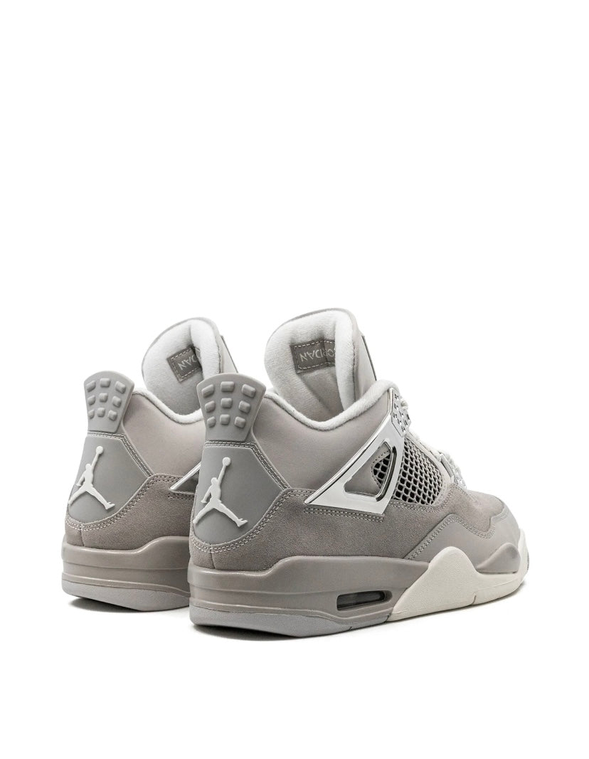 Air Jordan 4 Retro “Frozen Moments”