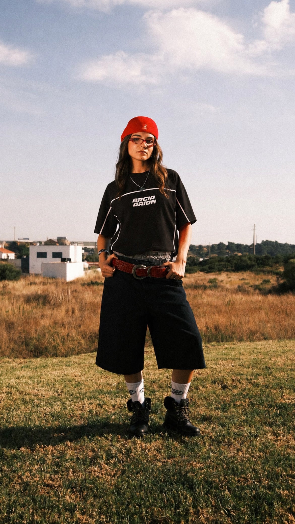 Arcia Daion “Monarque” Tee - (WOMEN)
