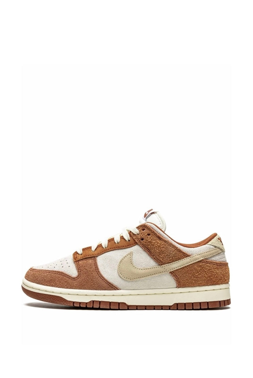 Nike Dunk Low PRM “Medium Curry”