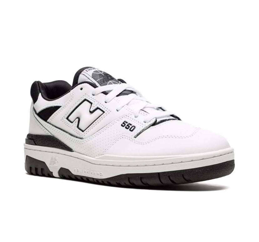 New Balance 550’s Black/White