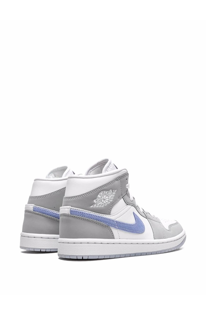 Air Jordan 1 Mid Womens “Wolf Grey Aluminum”