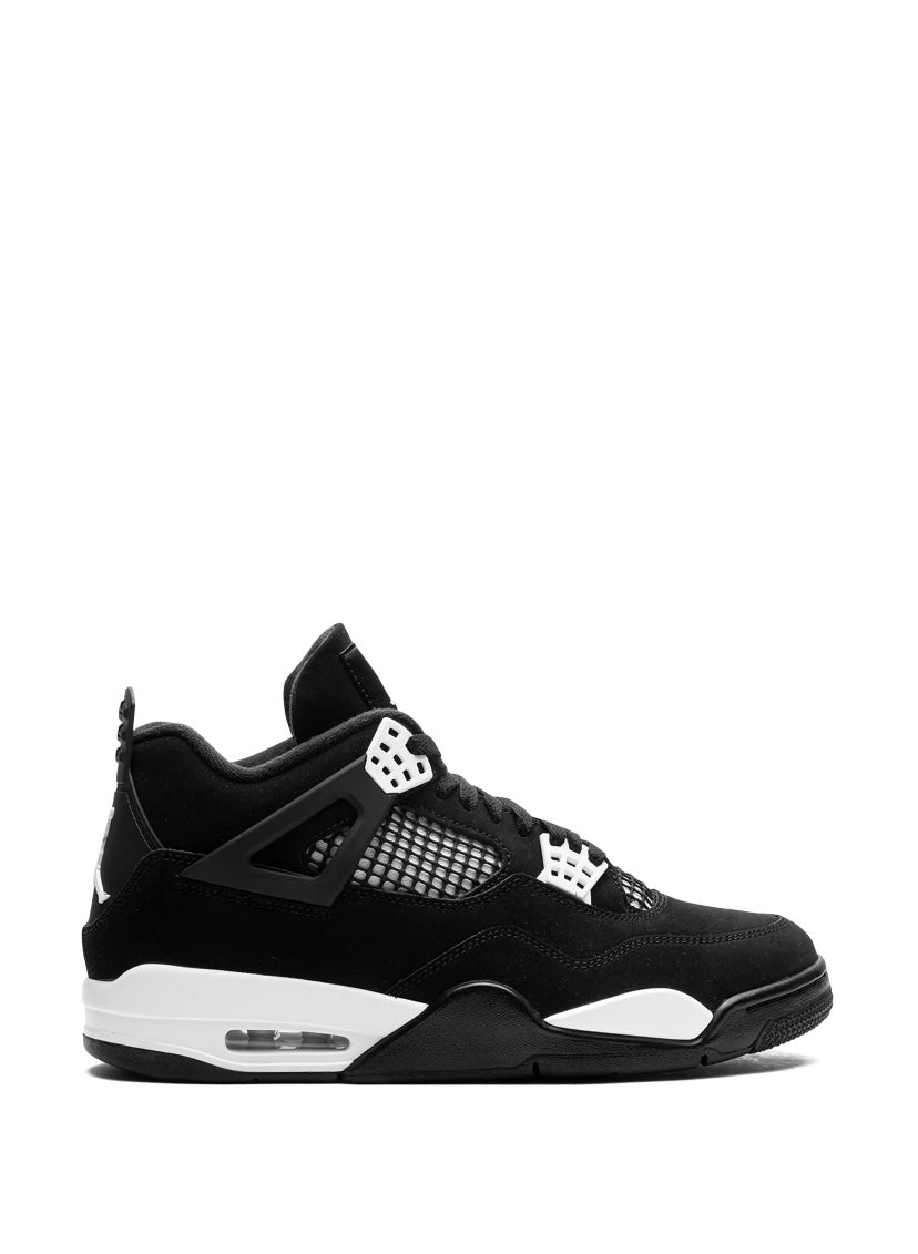 Air Jordan 4 Retro “White Thunder”