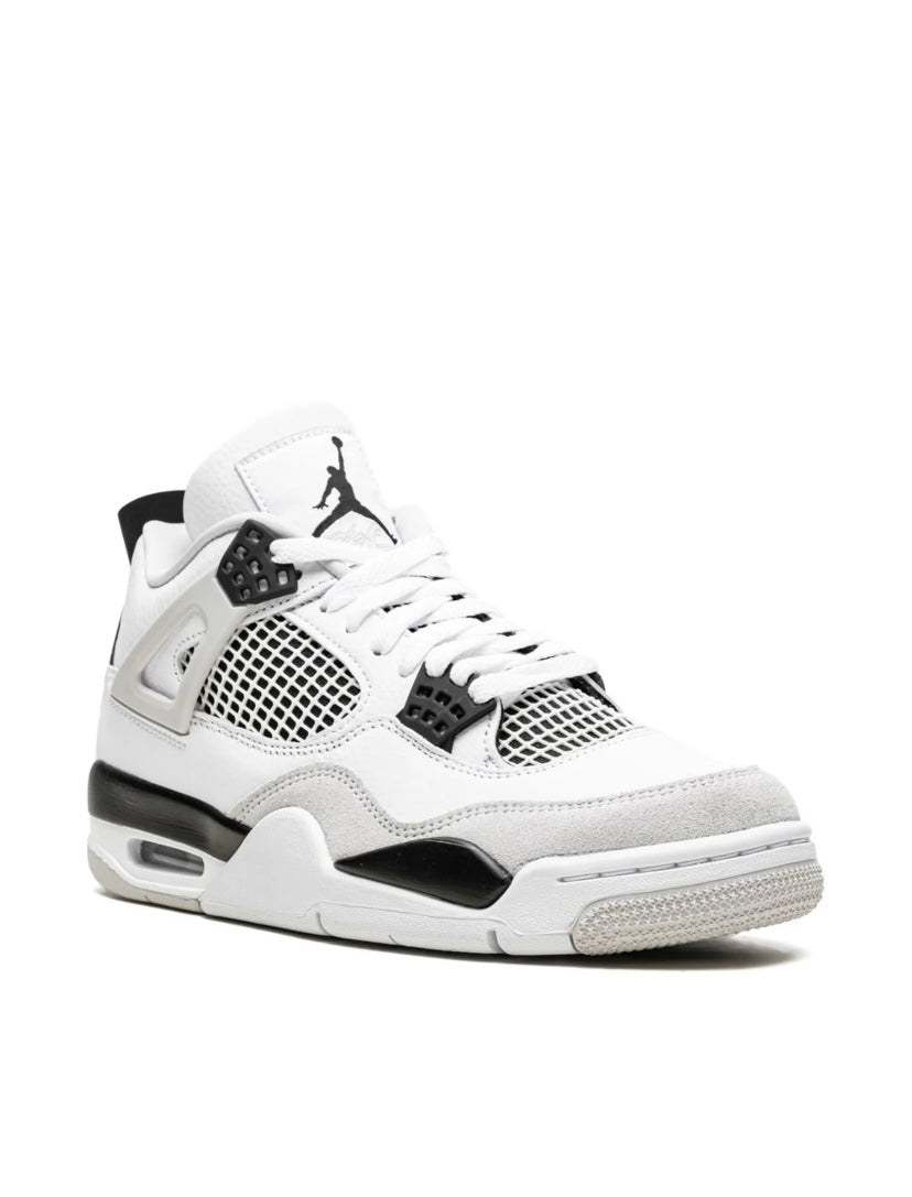 Air Jordan 4 Retro “Military Black”