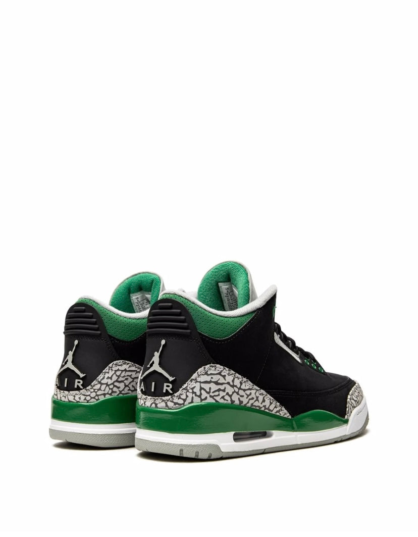 Air Jordan 3 Retro OG “Pine Green”