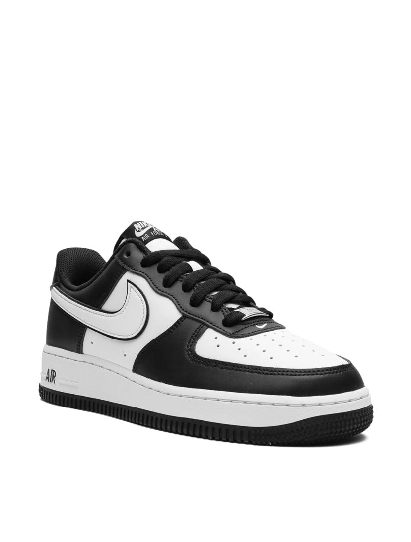 Nike Air Force 1 Low “Panda”