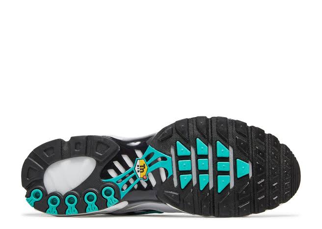 Nike Air Max Plus x Atmos “Hyper Jade”