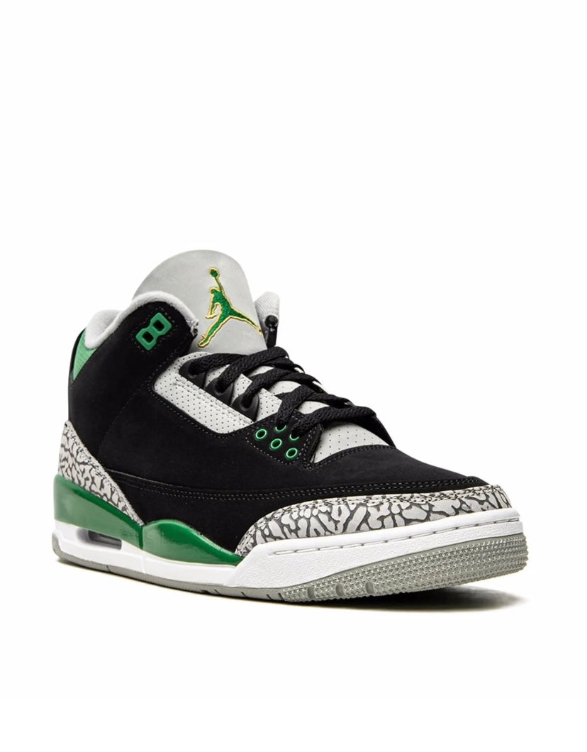 Air Jordan 3 Retro OG “Pine Green”