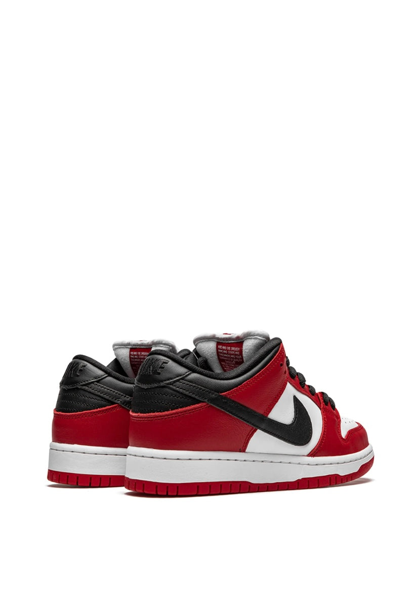 Nike SB Dunk Low Pro “Chicago”