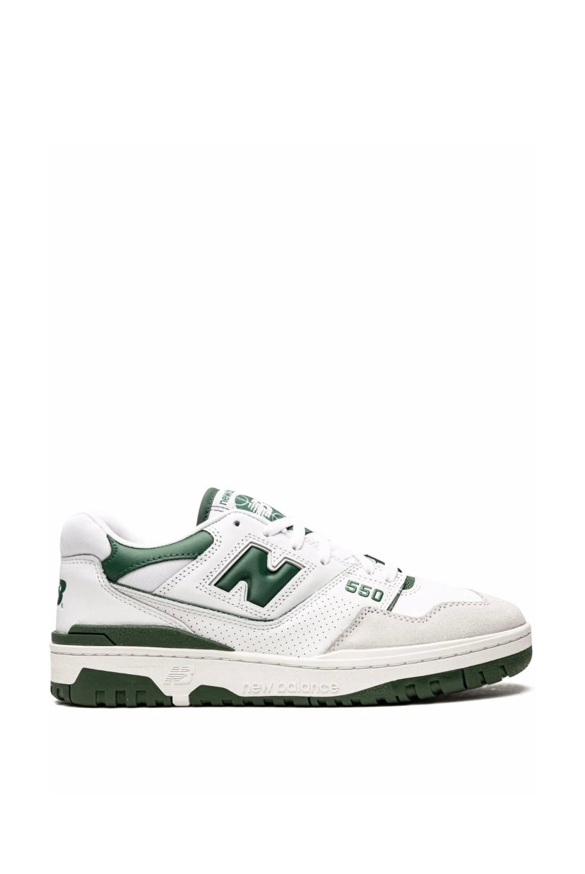 New Balance 550’s Green/White Sneakers