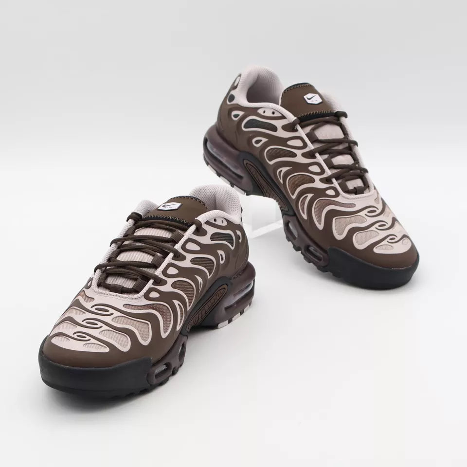 Nike Air Max Plus Drift “Baroque Brown”