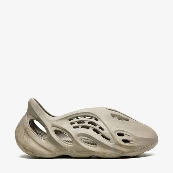 Adidas Yeezy Foam Runner “Sand”