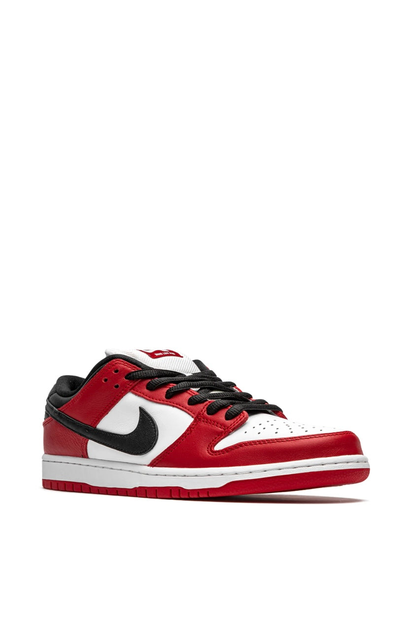 Nike SB Dunk Low Pro “Chicago”
